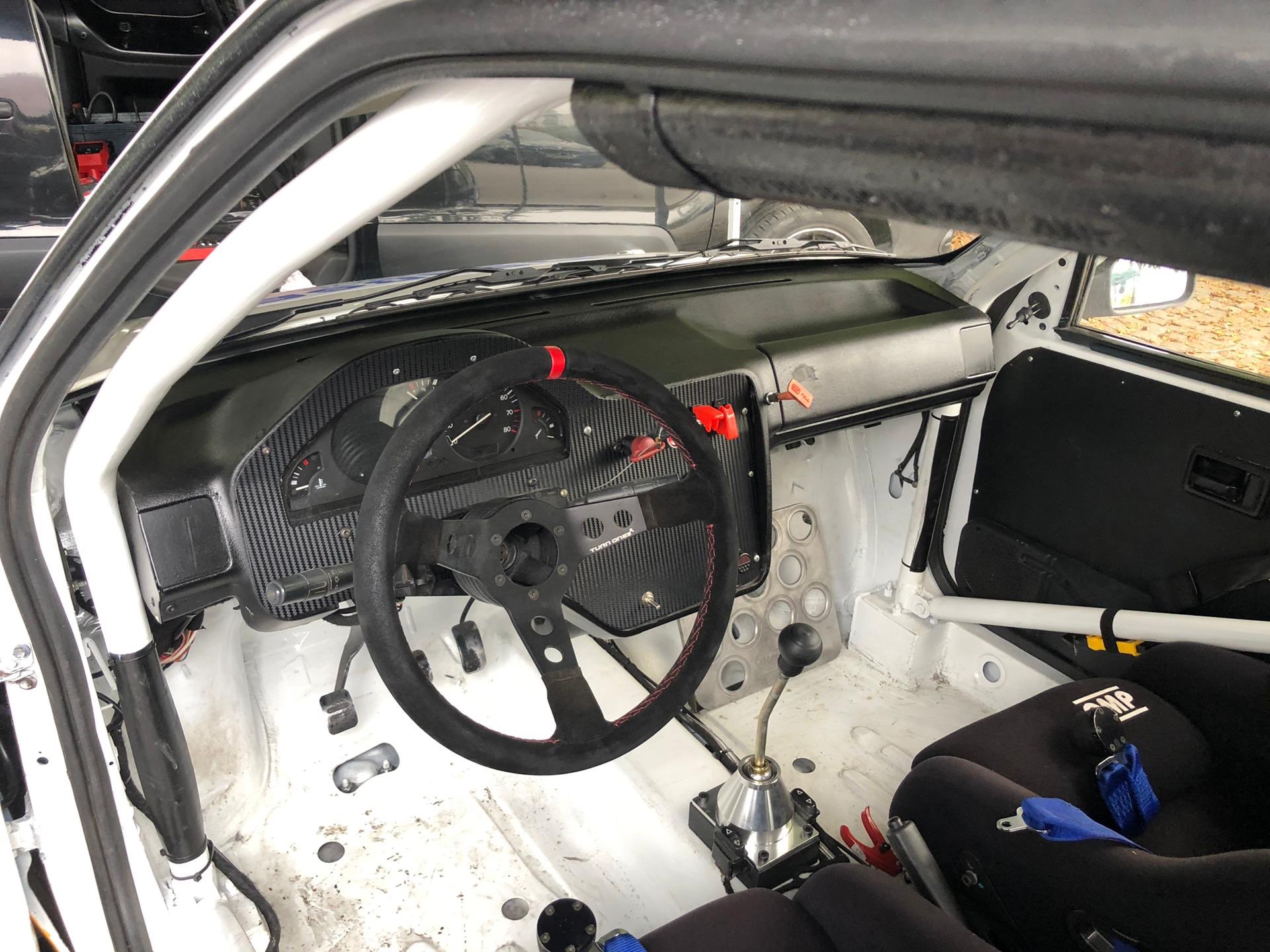 EDAS72qX4AAnYv-